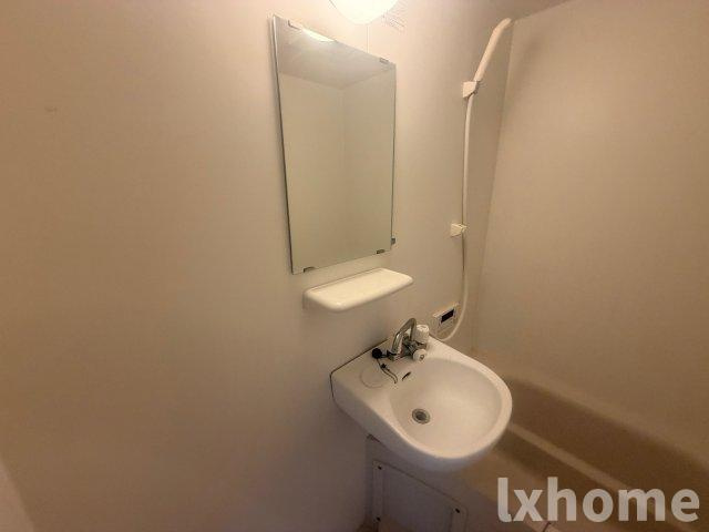 ローズハイツ茨木の洗面所