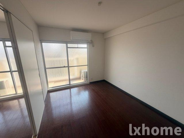 ローズハイツ茨木の寝室