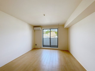 【洋室】 | SAKURA RESIDENCE