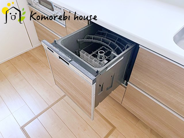 上尾市本町５丁目　新築一戸建て　ブルーミングガーデン　01のキッチン|お料理しやすいキッチンです