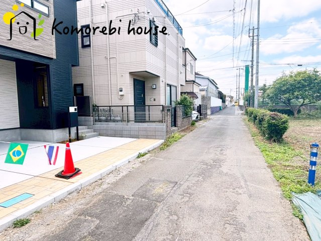 上尾市本町５丁目　新築一戸建て　ブルーミングガーデン　01の前面道路含む現地写真|前面道路含む現地写真です