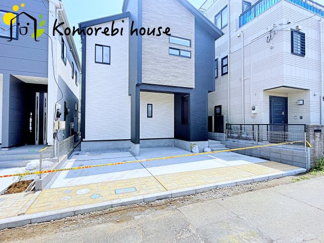 上尾市本町５丁目　新築一戸建て　ブルーミングガーデン　01の駐車場|5/2撮影
