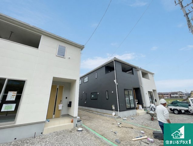 ★現地見学可能！★京都市伏見区羽束師菱川町　第1期　新築一戸建ての外観|現在の進捗状況です！順調に作業進行中、完成が待ち遠しいです！詳細の間取り等、お気軽にお問い合わせください！
