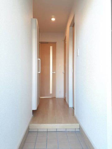 シンプルで使いやすい玄関です
