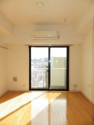 ヴィヴァンＫ．Ｙの居間・リビング