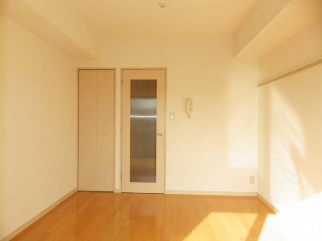 ヴィヴァンＫ．Ｙの寝室