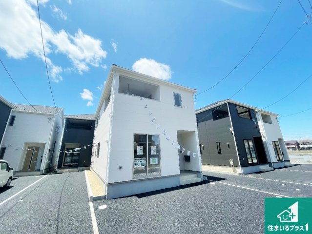 ★5(土)6(日)現地見学可能！★京都市伏見区羽束師菱川町　全6邸の外観|お客様に長く安心して住んでいだだける事にこだわった家づくり！住んでからのアフターサービスにもしっかりと取り組んでいます！