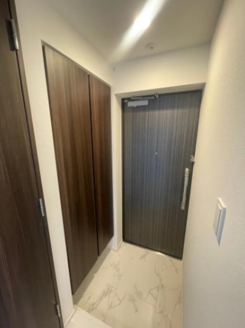 MAITRI YOTSUYAの玄関