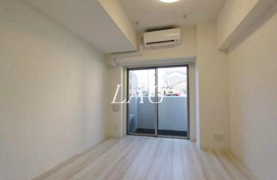 【居間・リビング】 | レアライズ綾瀬 | 洋室のお部屋です。