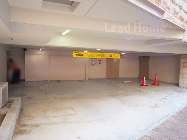 【駐車場】 | ユニーブル島津山