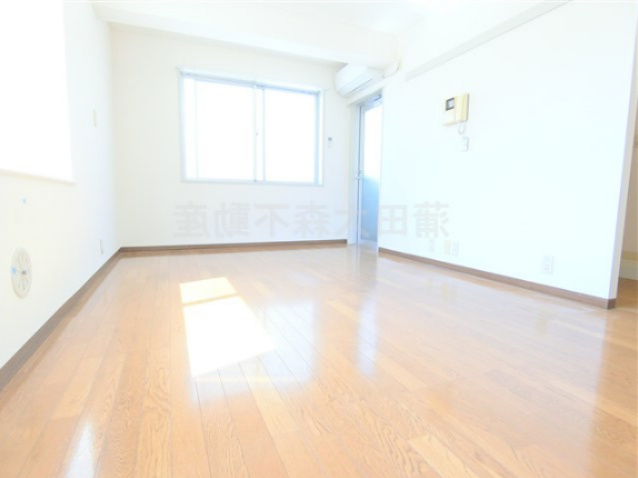 DUOMO山王（デュオモサンノウ）の居間・リビング