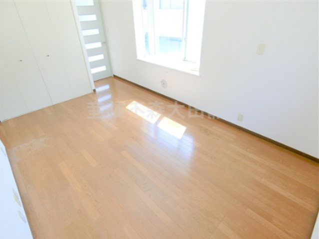 DUOMO山王（デュオモサンノウ）の居間・リビング