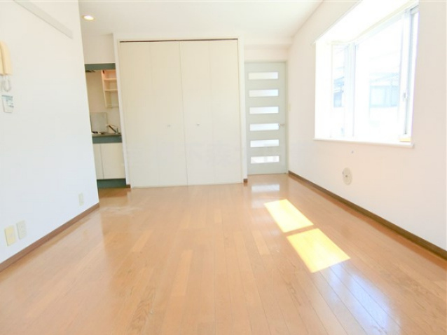 DUOMO山王（デュオモサンノウ）の居間・リビング