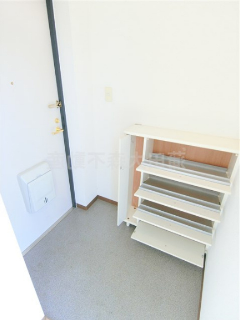 DUOMO山王（デュオモサンノウ）の玄関