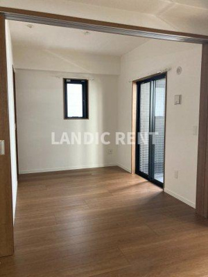 【内装】 | LANDIC N110