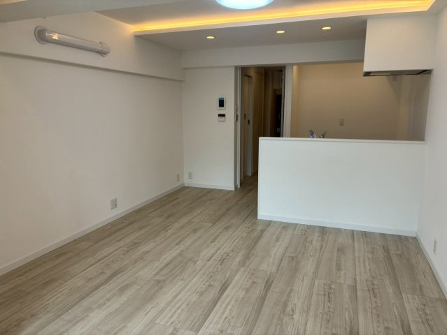 渋谷マンションの居間・リビング