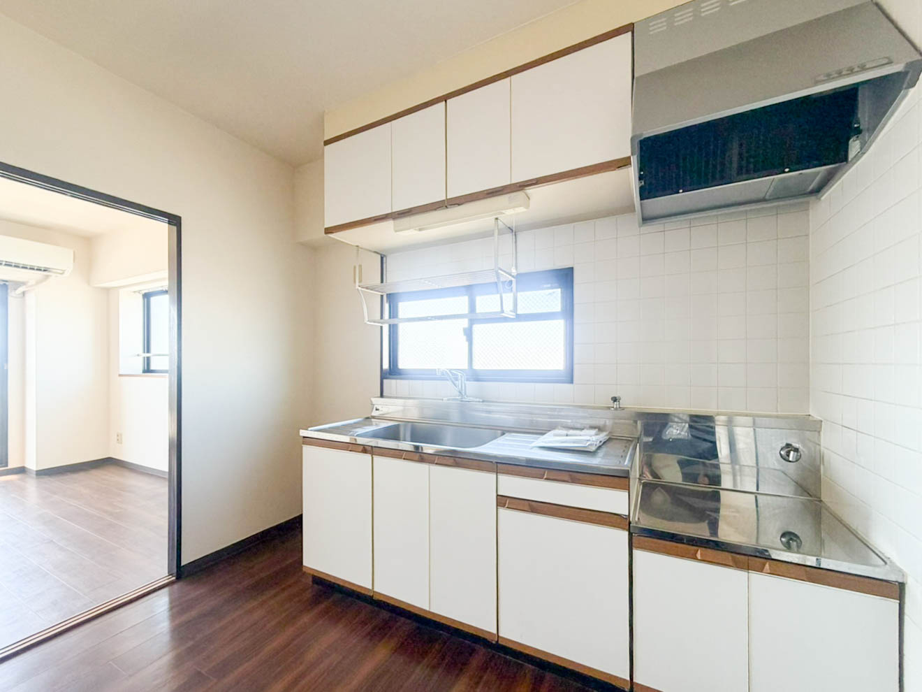 グレースメゾン名海3のキッチン|お料理しやすいキッチンです