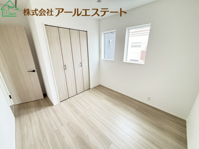 加古川市東神吉町西井ノ口 1期　　JR「宝殿駅」徒歩20分の寝室