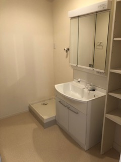 【洗面所】