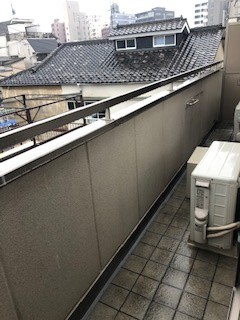 【バルコニー】