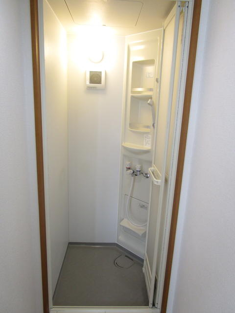 シャワールームです