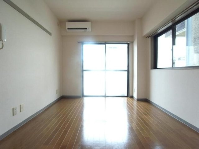 新宿区下落合１丁目のマンションの画像