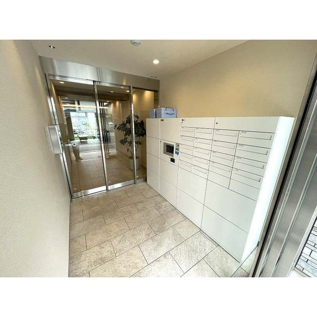 シャーメゾン国立ウエストのその他共用部分