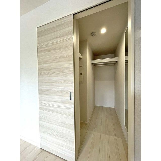 シャーメゾン国立ウエストの寝室