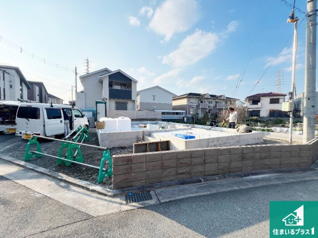 加古川市東神吉町西井ノ口　第1期　新築一戸建ての外観|周辺は落ち着いた街並みの住宅地！子育てがしやすい住環境です！まだ未完成ですが、現地でしかわからない事もございます。是非一度ご覧ください。
