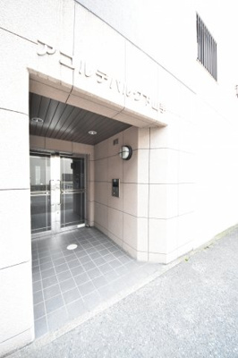 【エントランス】 | アコルデパルク下山手