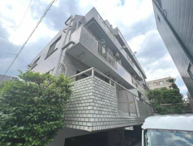 立山ハイツの外観