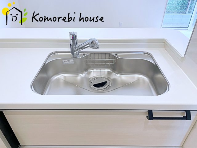 上尾市本町５丁目　新築一戸建て　ブルーミングガーデン　02のキッチン|キッチンでお料理をお楽しみください