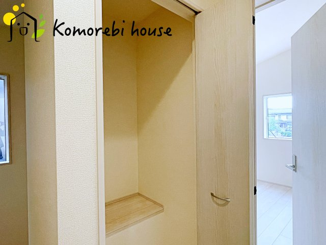 上尾市本町５丁目　新築一戸建て　ブルーミングガーデン　02の収納|収納があります
