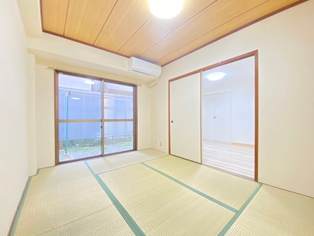 ビスタ千里丘の寝室