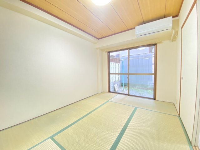 ビスタ千里丘の寝室