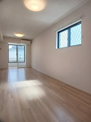 【内装】 | カルムⅣ