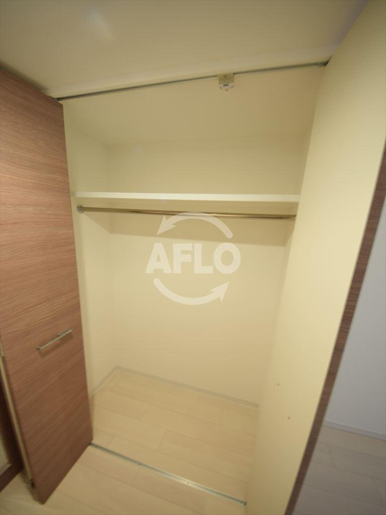サムティ阿波座ベルシアの収納|サムティ阿波座ベルシア　クローゼット