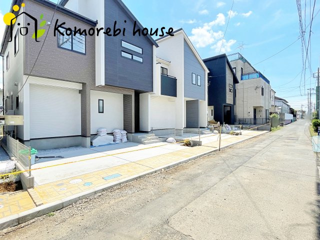 上尾市本町５丁目　新築一戸建て　ブルーミングガーデン　03の駐車場|5/2撮影