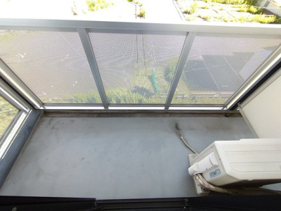 【バルコニー】 | レオパレスタラセア