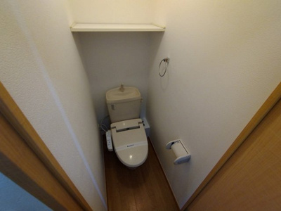 【トイレ】 | レオパレスタラセア | 温水洗浄便座設置