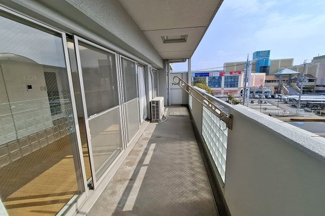 リーベスト岸和田パレッツのバルコニー|バルコニー