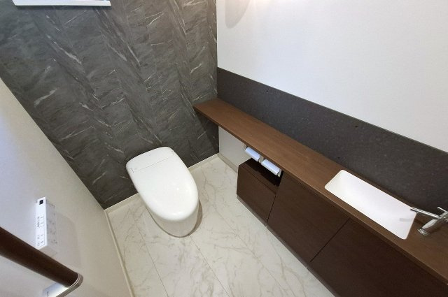 泉佐野市羽倉崎上町３丁目のトイレ|1階トイレ