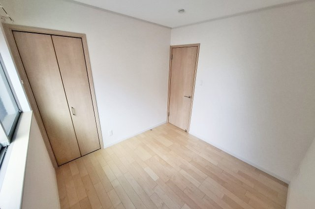 泉佐野市羽倉崎上町３丁目の子供部屋|納戸