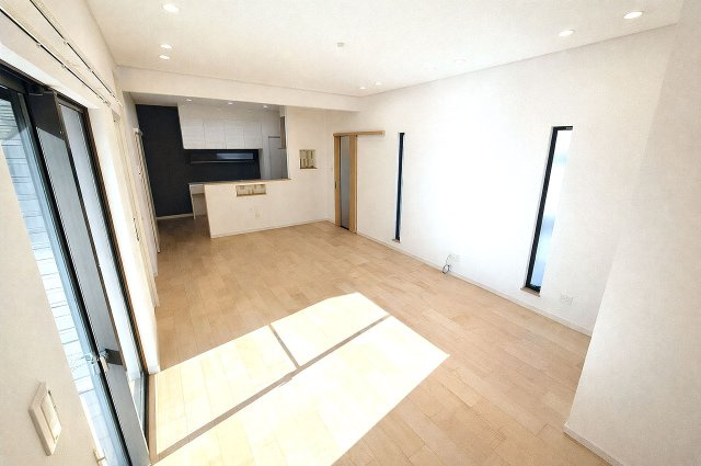 泉佐野市羽倉崎上町３丁目の居間・リビング|LDK