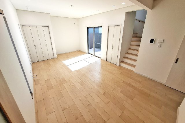 泉佐野市羽倉崎上町３丁目の居間・リビング|リビングダイニング