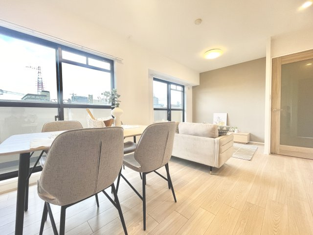 シャルマンフジ住之江公園・アミューゼの居間・リビング