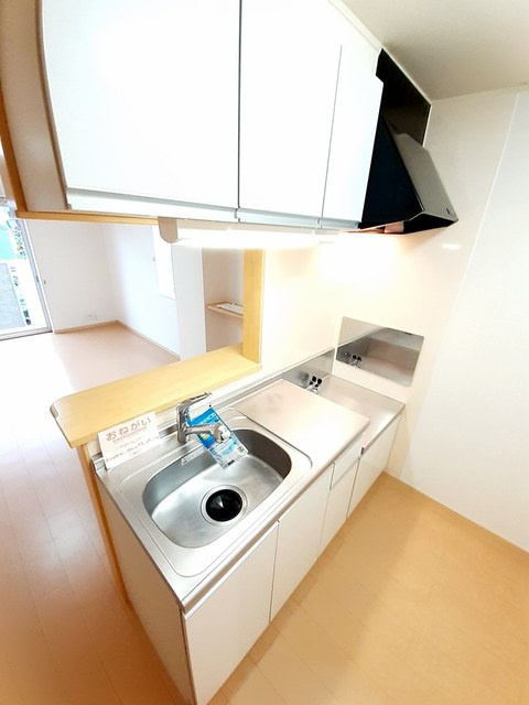 ヴィラ．ジェルメ　Ⅰのキッチン|キッチン