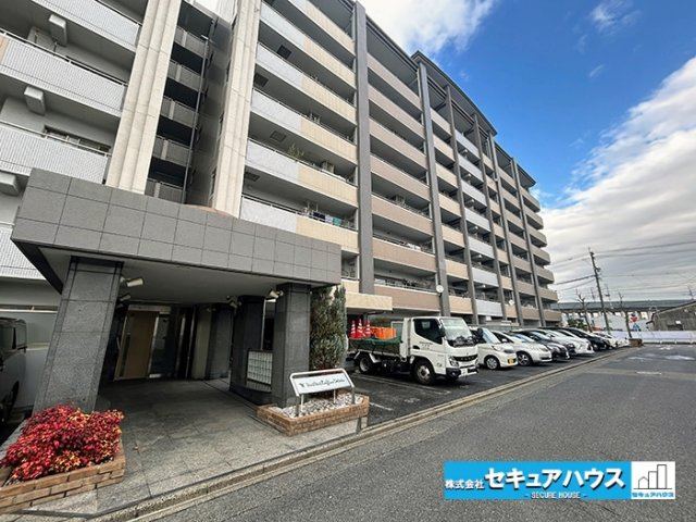 【中古マンション】バンベール・ラフィネ道徳の外観|事前予約にて現地ご見学いただけます！お気軽にお問い合わせください♪
■株式会社　セキュアハウス■
住宅ローンに強く、知識、経験豊富なスタッフ在籍
お客様に寄り添い、ご成約後もサポート致します