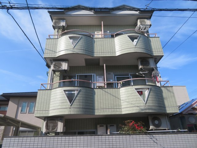 エクセレントの外観