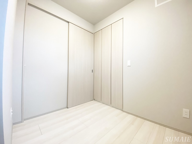 Alivis十条の洋室|別角度から見た洋室です☆